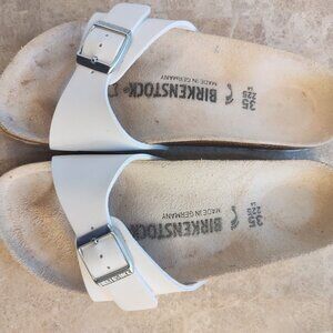 Birkenstock Sandals Size 35 GREAT Condition
